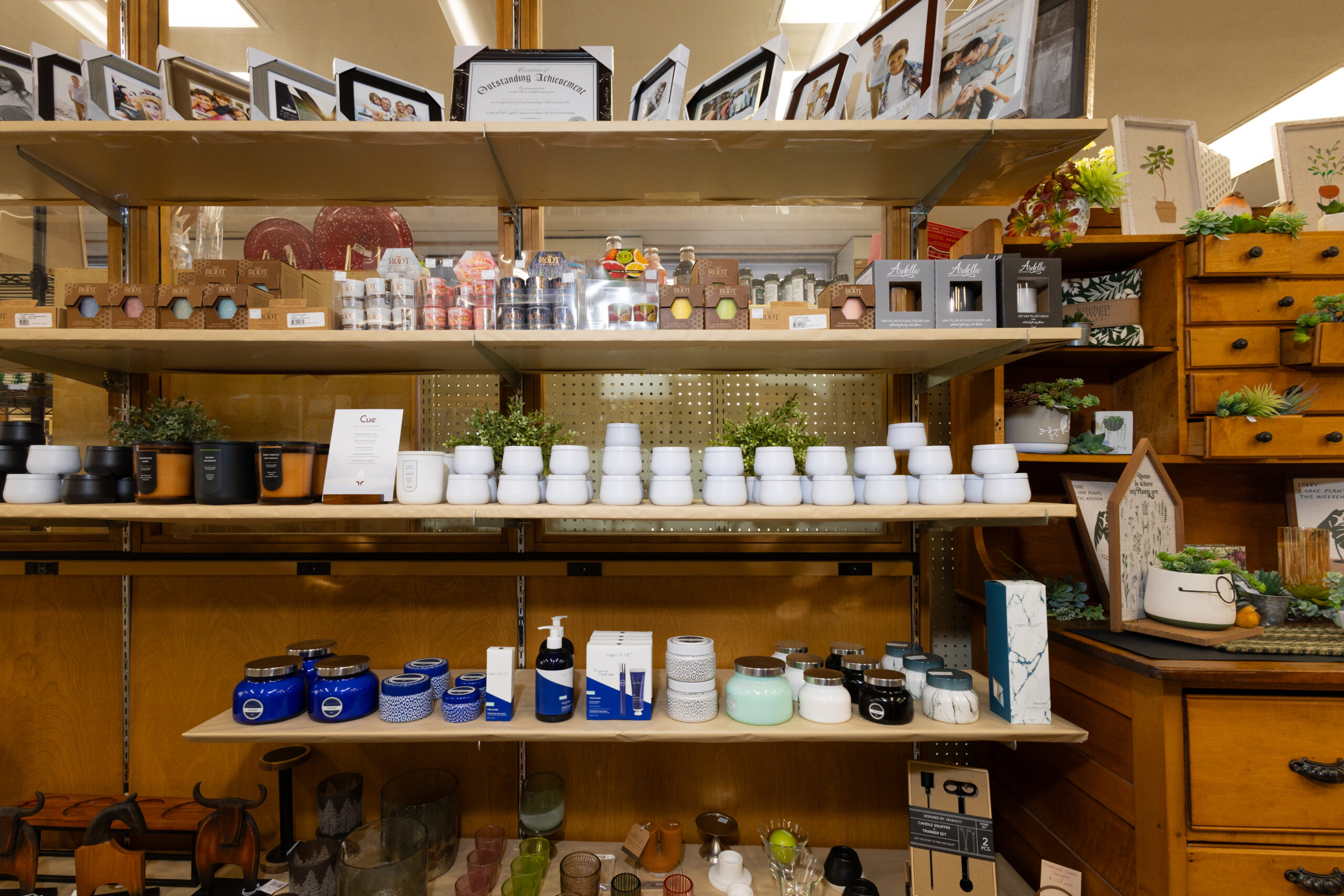 Gift Store 7